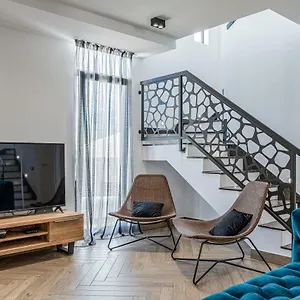 casa-preciosa-modern-and-comfortable-house-with.in-canary-islands.com/